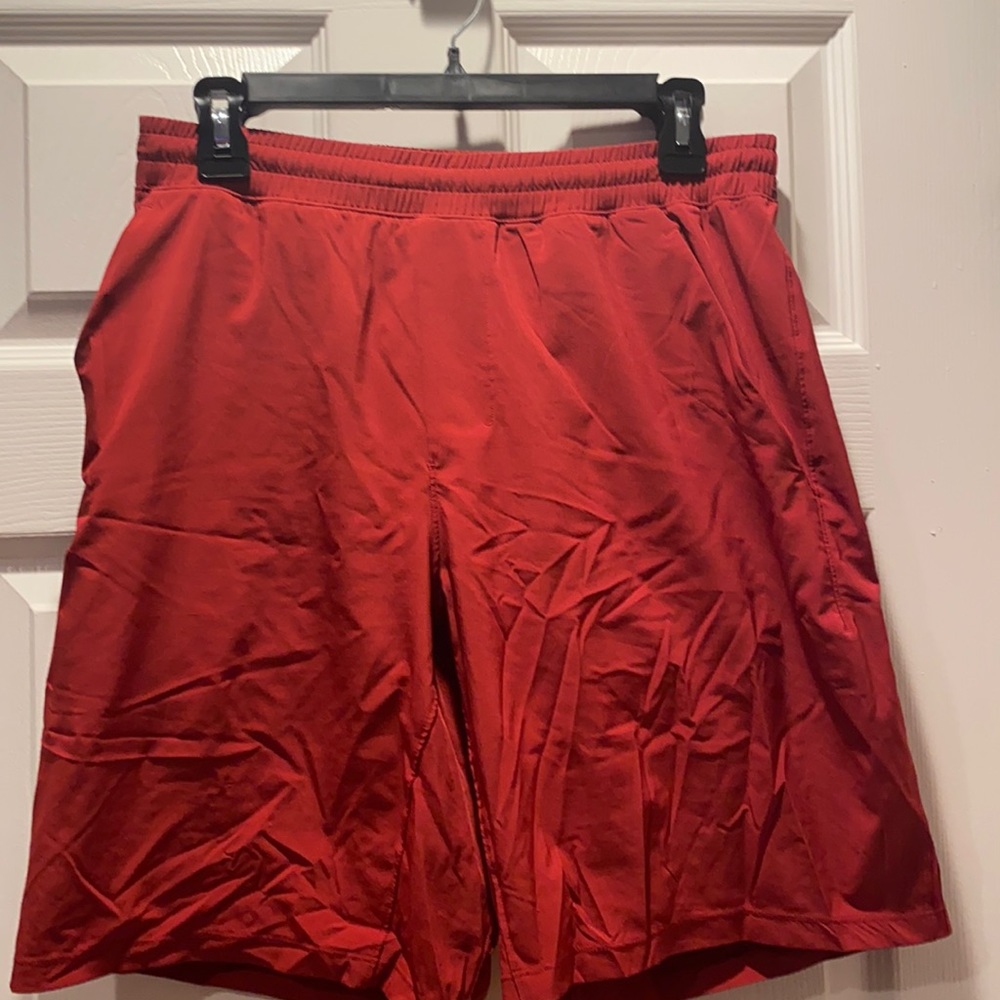Men’s Lululemon Pace Breaker Shorts